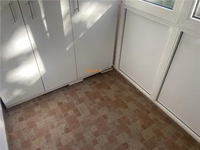 Apartament 2 camere , zona Gara , 50 mp , imbunatatit , mobilat complet - foto 16