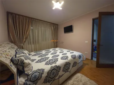 Apartament 2 camere ,56 mp, zona str Mare a Unirii , renovat complet , mobilat si utilat - foto 12