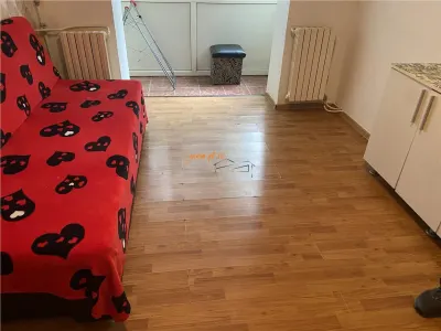 Apartament 4 camere , zona cartier Sud , et 2/4 , 56 mp - foto 2