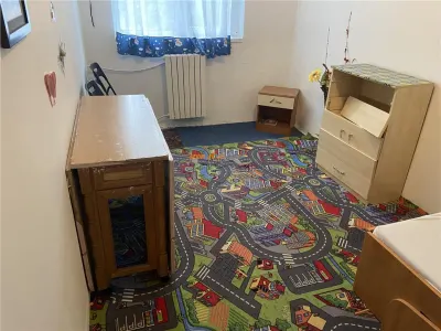 Apartament 4 camere , zona cartier Sud , et 2/4 , 56 mp - foto 9