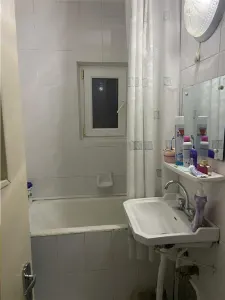 Apartament trei camere , zona Cartier Sud , 55 mp , curat - foto 10