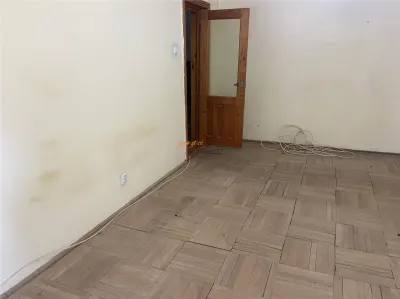 Apartament 2 camere in Focsani , cartier Sud , ei 1/4 , 54 mp , liber - foto 3