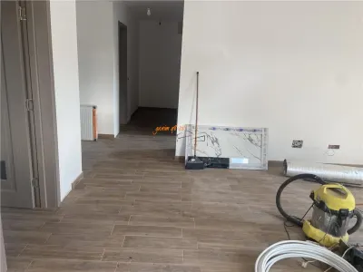 Casa de vanzare in Campineanca, parter si mansarda , suprafata 160 mp , teren 500 mp - foto 2