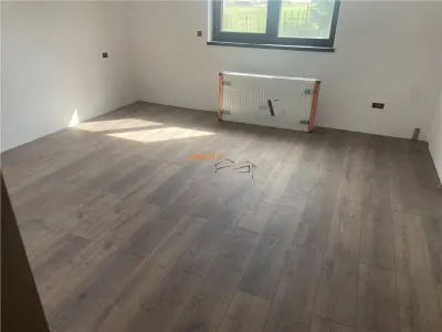 Casa de vanzare in Campineanca, parter si mansarda , suprafata 160 mp , teren 500 mp - foto 6
