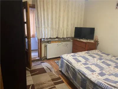 Apartament 3 camere , zona Liceul Economic - B-dul Garii, decomandat , 75 mp , mobilat - foto 12