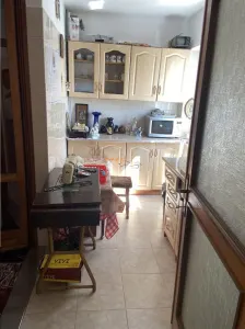 Apartament 2 camere , zona ultracentrala - Piata Moldovei , et 2 , decomandat , 54 mp , renovat ,mobilat completdin 4 - foto 8