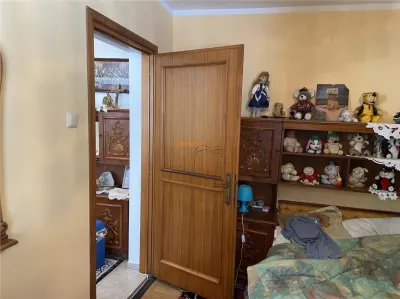 Apartament 2 camere , zona ultracentrala - Piata Moldovei , et 2 , decomandat , 54 mp , renovat ,mobilat completdin 4 - foto 10
