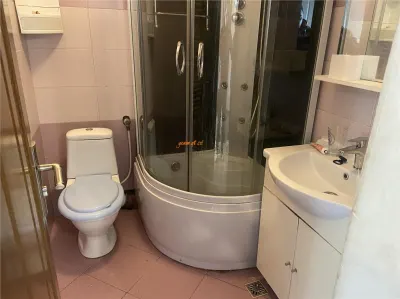 Apartament 2 camere , zona Cartier Sud , decomandat et 3/4 , imbunatatit , liber , mobilat - foto 11