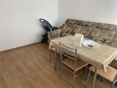 Apartament 2 camere , zona Cartier Sud , decomandat et 3/4 , imbunatatit , liber , mobilat - foto 4