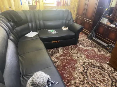 Apartament 3 camere , cartier Sud , et 3/4 ,decomandat ,70 mp , centrala termica  proprie - foto 5