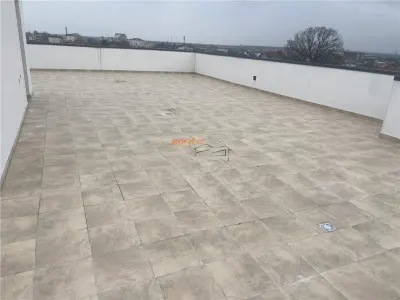 Penthouse cu 4 Camere si terasa de 160 mp in zona centrala a orasului Focsani - foto 7