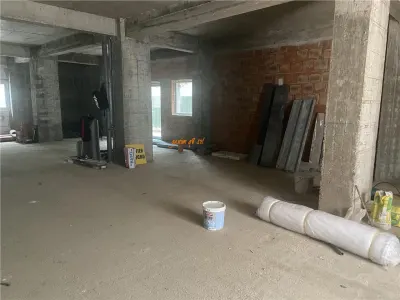 Spatiu comercial stradal de vanzare in zona centrala -Spitalul Militar Focsani - foto 3