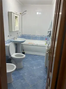 Apartament 2 camere ,56 mp,  zona Sala Polivalenta, renovat complet - foto 10