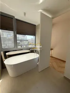 APARTAMENT SPECTACULOS PIATA VICTORIEI -PETRU RARES TERASA 80 MP - foto 10
