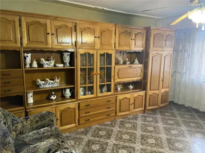 Apartament 3 camere , zona b-dul Brailei - hipermarket Kaufland , parter , liber, 74 mp , pret fix - foto 2
