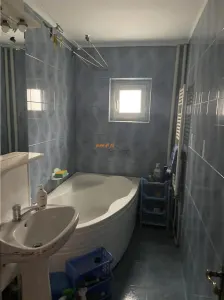 Apartament 3 camere , zona b-dul Brailei - hipermarket Kaufland , parter , liber, 74 mp , pret fix - foto 12