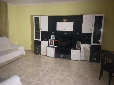Casa de vanzare in Campineanca, suprafata construita 509 mp , parter si etaj , suprafata teren 1152 mp - foto 2