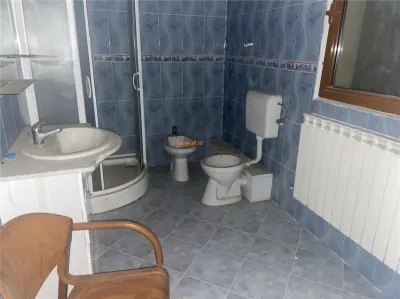 Casa de vanzare in Campineanca, suprafata construita 509 mp , parter si etaj , suprafata teren 1152 mp - foto 15