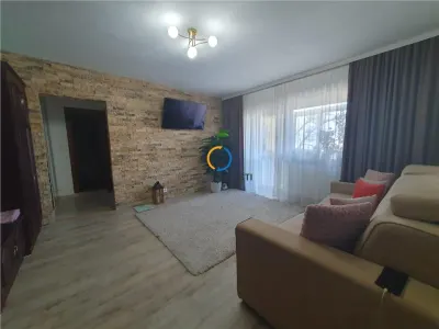 Vanzare apartament 2 camere Prundu, etaj 2 - Pitesti