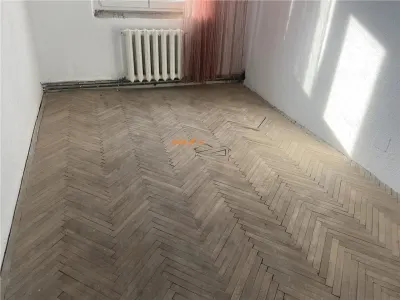 Apartament 3 camere , zona Longinescu - Gara , decomandat 70 mp , centrala termica , liber - foto 5