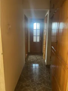 Apartament 3 camere , zona ultracentrala-Primaria Focsani ,etaj 2/8 ,decomandat , liber - foto 8