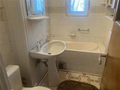Apartament 3 camere , zona Gara ,  58 mp ,et 3 din 4 , mobilat , centrala termica individuala - foto 12