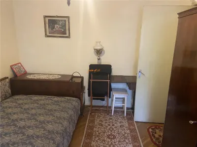 Apartament 3 camere , zona ultracentrala - Primaria Focsani, et 1/3 , decomandat - foto 12