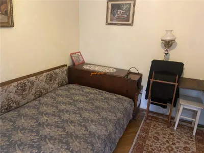 Apartament 3 camere , zona ultracentrala - Primaria Focsani, et 1/3 , decomandat - foto 13