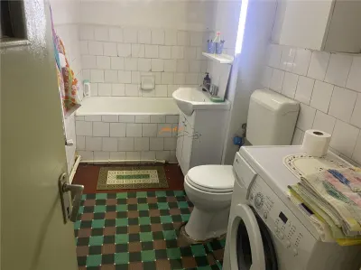 Apartament 3 camere , zona ultracentrala - Primaria Focsani, et 1/3 , decomandat - foto 15