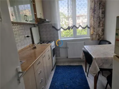 Apartament trei camere Craiovei cf. I, mobilat si utilat, etaj 3 - foto 2
