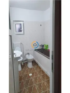 Casa 7 camere Bradu -Targ, pretabila locuinta/activitate comerciala, amplasament stradal, teren 1000 mp - foto 6