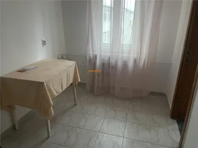 Apartament 2 camere , zona Inspectoratul Scolar , 54 mp , decomandat , liber - foto 10