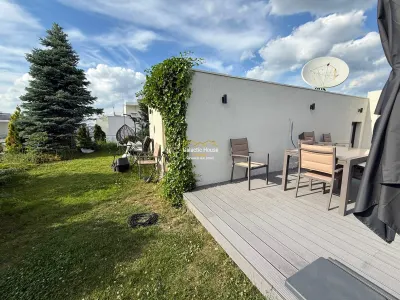 Triplex Vedere Lac Gradina Proprie 2 Locuri Parcare Subterana - foto 18