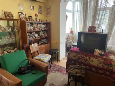 Apartament 2 camere , zona Gara , et 3 din 4 , 50 mp ,liber - Focsani
