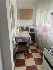 Apartament 2 camere , zona ultracentrala Piata Moldovei , 55 mp , decomandat - foto 6