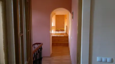 ANSAMBLU VILE - TREI CORPURI CL?DIRE - LOCURI DE PARCARE - 12 MASINI - foto 8
