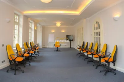 Vila cu farmec Parizian din Mântuleasa - foto 21