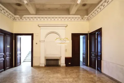 Palatul Athanasovici, monument de arhitectura in stil eclectic - foto 4
