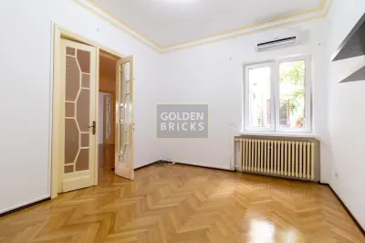 Piata Romana,Dacia,Parter de vila cu acces separat,110mp, renovat 2020 - foto 6