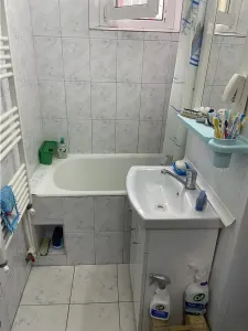Apartament 3 camere , cartier Sud , decomandat , et 1/4 , mobilat - foto 6