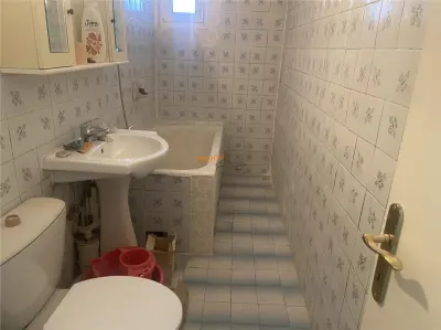 Apartament 2 camere , cartier Sud , 54 mp , decomandat , liber , - foto 5