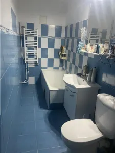 Apartament 3 camere , zona B-dul Brailei - Casa de Pensii Focsani,65mp , decomandat , imbunatatit - foto 11