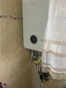 Apartament 3 camere , zona B-dul Brailei - Casa de Pensii Focsani,65mp , decomandat , imbunatatit - foto 7