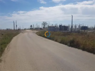 Teren Oarja cu acces facil la Autostrada si Drumul Expres 5800 mp - foto 2