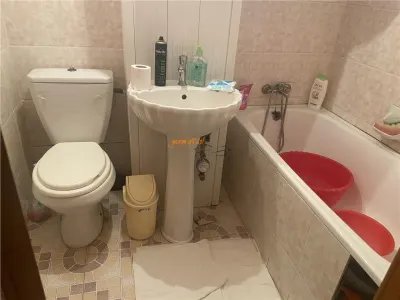Apartament 3 camere , cartier Sud , et 3/4 , 56 mp , liber - foto 7