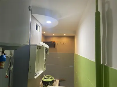 Apartament 2 camere ,etaj 1 din 4 , 54 mp, zona Inspectoratul Scolar, decomandat - foto 11