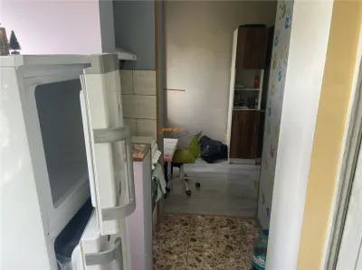 Apartament 2 camere ,etaj 1 din 4 , 54 mp, zona Inspectoratul Scolar, decomandat - foto 7