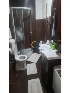 Casa traditionala / Pensiune  P+1, 9 camere, judet Tulcea, localitatea Partizani - foto 9