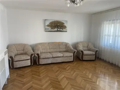 Apartament 3 camere , zona supermarket Lidl (fosta Autogara ) , et 1/3 , decopmandat , 83 mp , partial mobilat , renovat , liber - foto 2