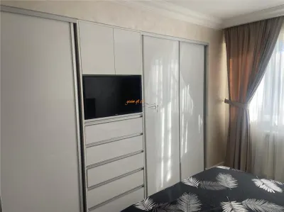 Apartament 4 camere , zona ultracentrala , suprafata de 100 mp , renovat  modern si mobilat integral - foto 18